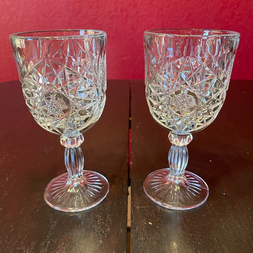 Vintage Libbey Hobstar crystal glass goblets